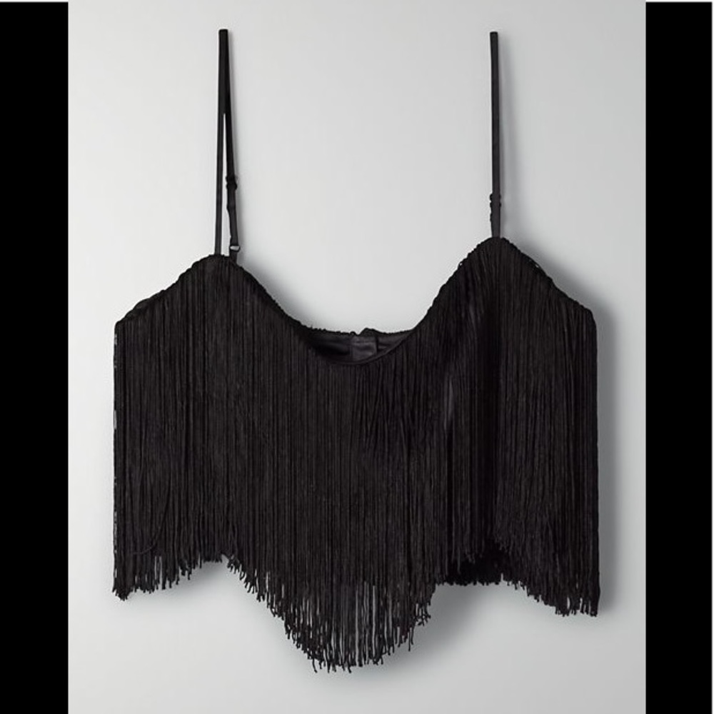 Aritzia - Mirage Top